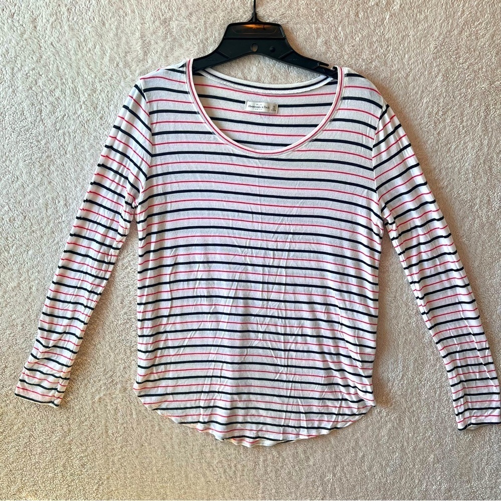 Abercrombie & Fitch Women’s Striped Long Sleeve Shirt Round Neck Size Medium